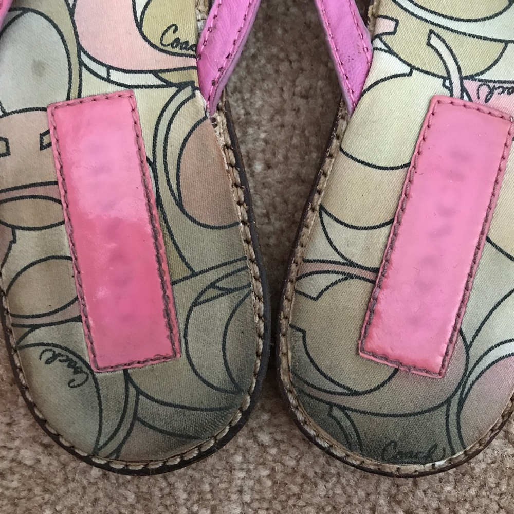 Coach Flip Flops - Picture 2 of 6
